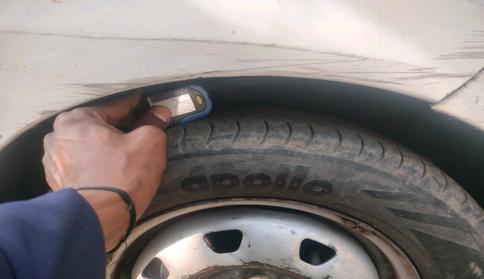 2011 Hyundai Santro Xing GL PLUS, Petrol, Manual, 1,12,513 km, tyre