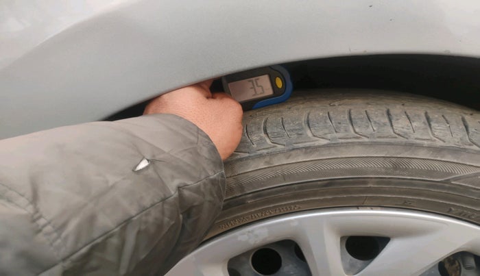 2019 Hyundai Grand i10 SPORTZ 1.2 KAPPA VTVT, Petrol, Manual, 1,72,289 km, tyre