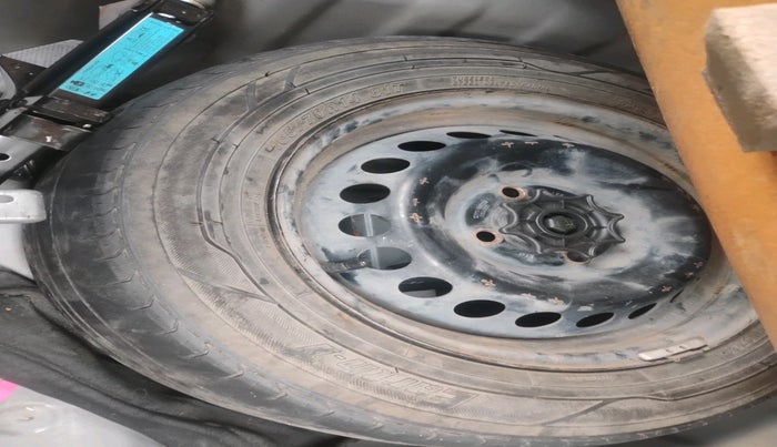 2019 Hyundai Grand i10 SPORTZ 1.2 KAPPA VTVT, Petrol, Manual, 1,72,289 km, tyre