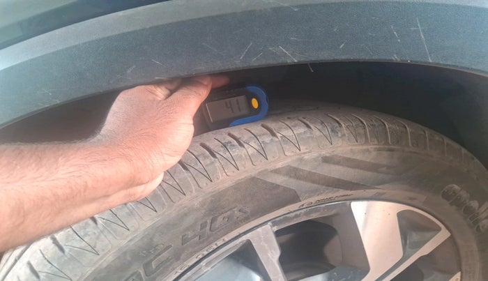 2023 KIA SONET GTX PLUS 1.0 IMT, Petrol, Manual, 16,557 km, tyre