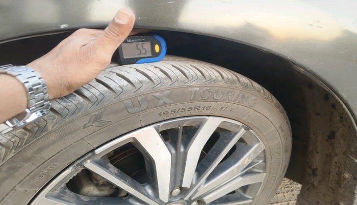 2017 Honda City 1.5L I-VTEC ZX CVT, Petrol, Automatic, 2,35,118 km, tyre