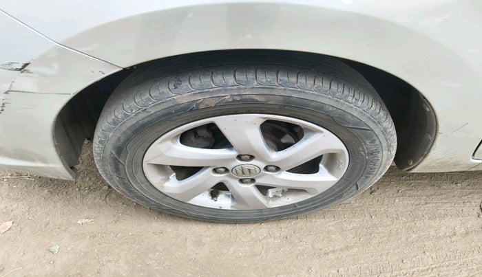 2019 Maruti Celerio VXI CNG, Petrol, Manual, 76,143 km, tyre