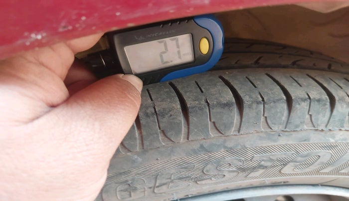 2014 Maruti Celerio VXI AMT, Petrol, Automatic, 99,043 km, tyre