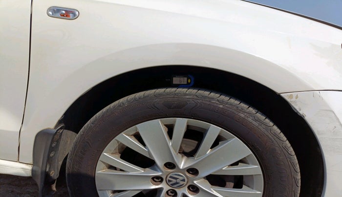 2015 Volkswagen Vento HIGHLINE DIESEL 1.5, Diesel, Manual, 1,32,193 km, tyre