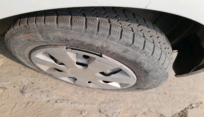 2022 Maruti New Wagon-R LXI CNG 1.0, Petrol, Manual, 63,162 km, tyre