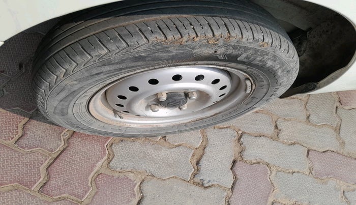 2022 Maruti New Wagon-R LXI CNG 1.0, Petrol, Manual, 63,162 km, tyre