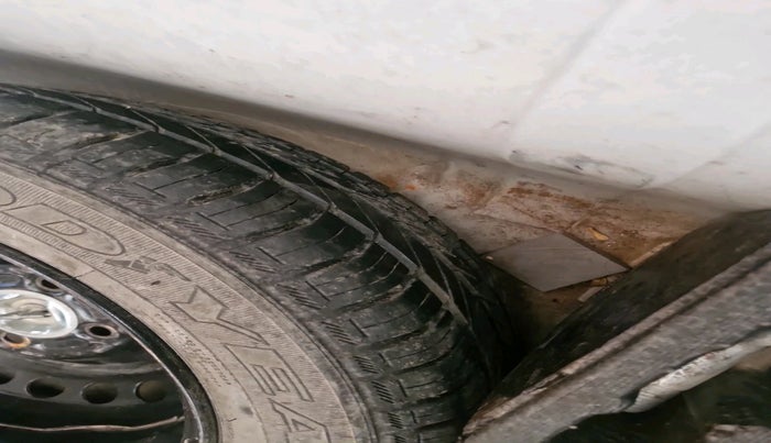 2014 Honda Amaze 1.2L I-VTEC VX, Petrol, Manual, 81,973 km, tyre