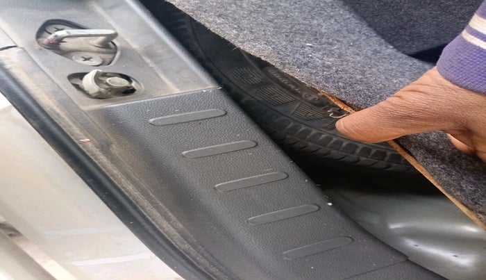 2014 Maruti Alto K10 VXI AMT, Petrol, Automatic, 56,908 km, tyre