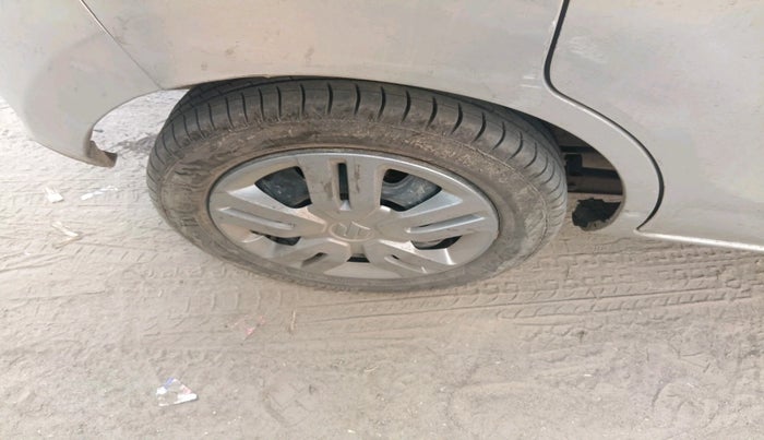 2014 Maruti Alto K10 VXI AMT, Petrol, Automatic, 56,908 km, tyre