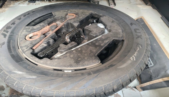 2018 Maruti S Cross ZETA 1.3, Diesel, Manual, 94,970 km, tyre