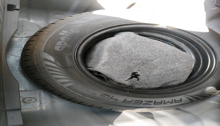 2020 Hyundai GRAND I10 NIOS SPORTZ 1.2 KAPPA VTVT, Petrol, Manual, 24,188 km, tyre