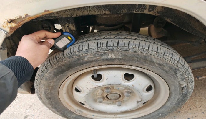 2012 Maruti Zen Estilo LXI CNG, Petrol, Manual, 92,652 km, tyre