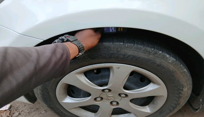 2013 Hyundai Verna FLUIDIC 1.6 VTVT EX, Petrol, Manual, 94,399 km, tyre