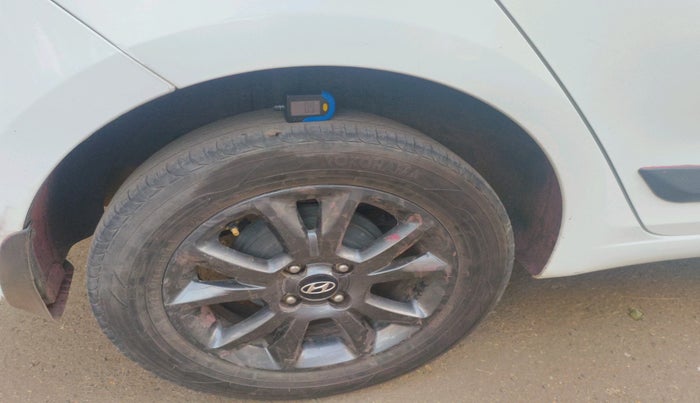 2020 Hyundai Elite i20 SPORTZ PLUS 1.2, Petrol, Manual, 90,573 km, tyre