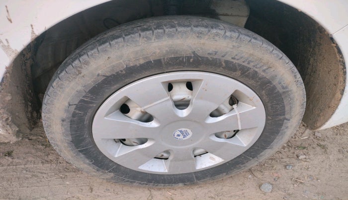 2021 Hyundai NEW SANTRO SPORTZ EXECUTIVE MT CNG, CNG, Manual, 1,29,773 km, tyre