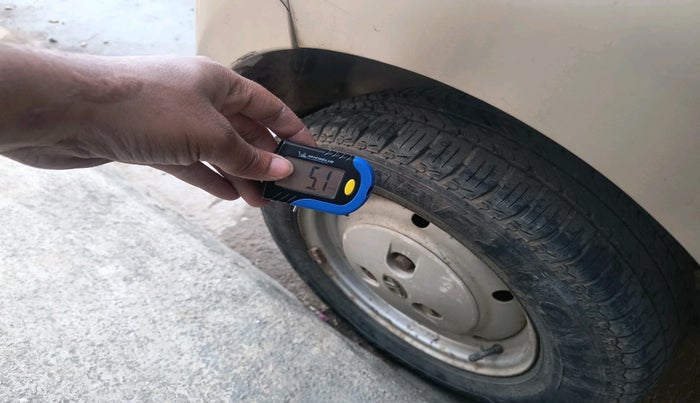 2011 Tata Nano LX, Petrol, Manual, 31,571 km, tyre