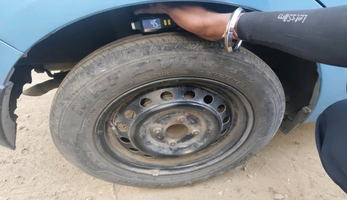 2022 Maruti New Wagon-R VXI CNG 1.0, CNG, Manual, 44,712 km, tyre