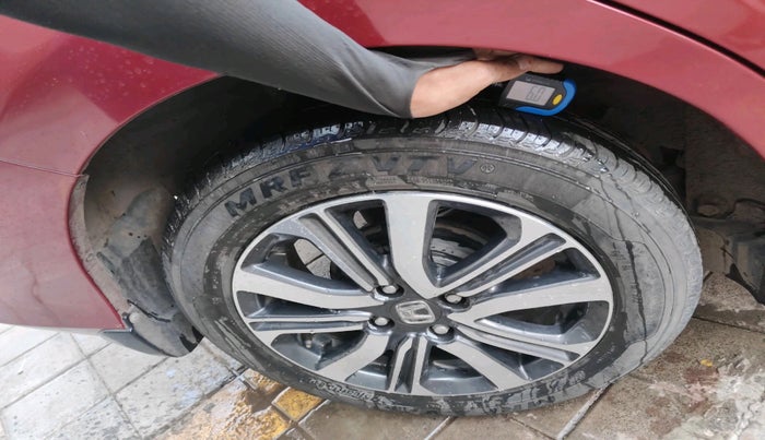 2021 Honda Amaze 1.2L I-VTEC VX, Petrol, Manual, 20,566 km, tyre