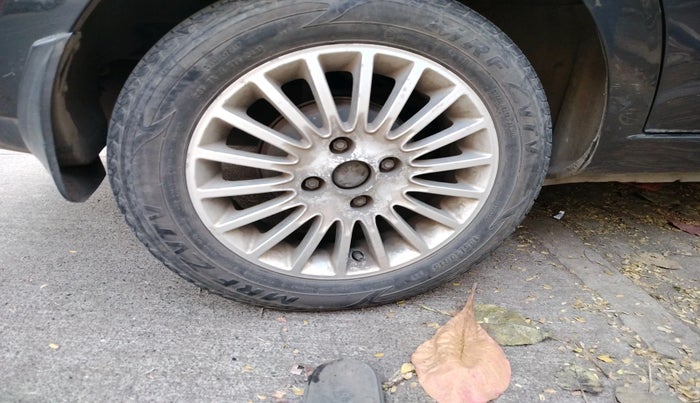 2014 Tata Zest XMS PETROL, Petrol, Manual, 68,407 km, tyre