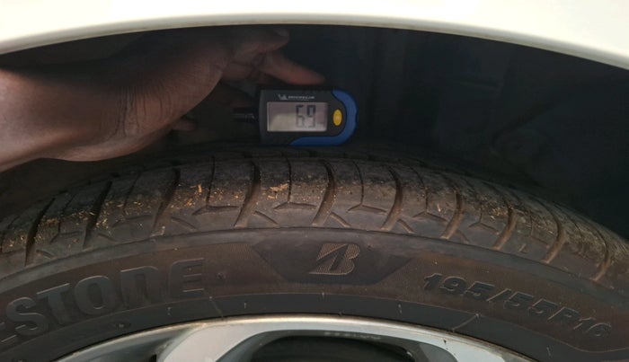 2018 Hyundai Elite i20 ASTA 1.2, Petrol, Manual, 46,040 km, tyre