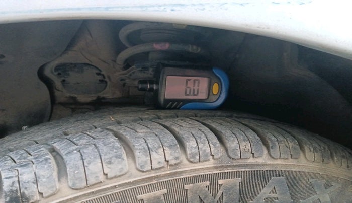 2014 Hyundai Xcent S (O) 1.2, Petrol, Manual, 64,022 km, tyre