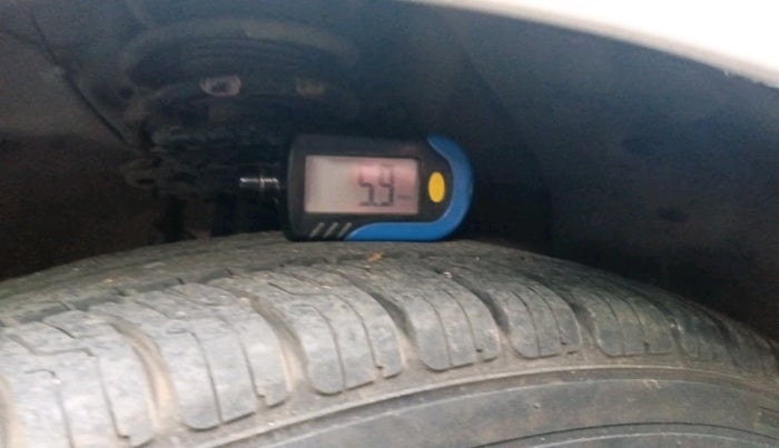 2014 Hyundai Xcent S (O) 1.2, Petrol, Manual, 64,022 km, tyre