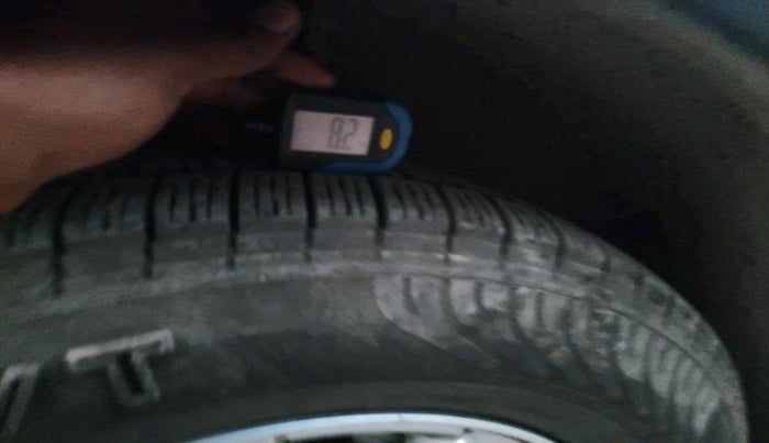 2017 Mahindra XUV500 W10 1.99, Diesel, Manual, 83,456 km, tyre