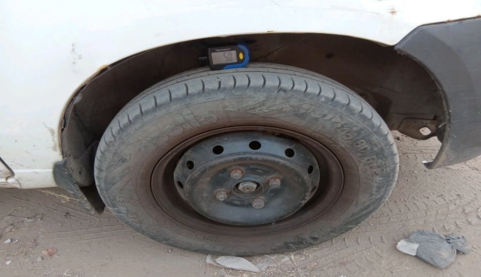 2011 Maruti Alto STD, Petrol, Manual, 86,760 km, tyre