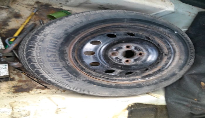 2011 Maruti Swift Dzire VDI, Diesel, Manual, 1,55,508 km, tyre