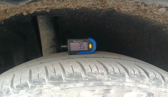 2017 Maruti Vitara Brezza VDI (O), Diesel, Manual, 1,26,955 km, tyre