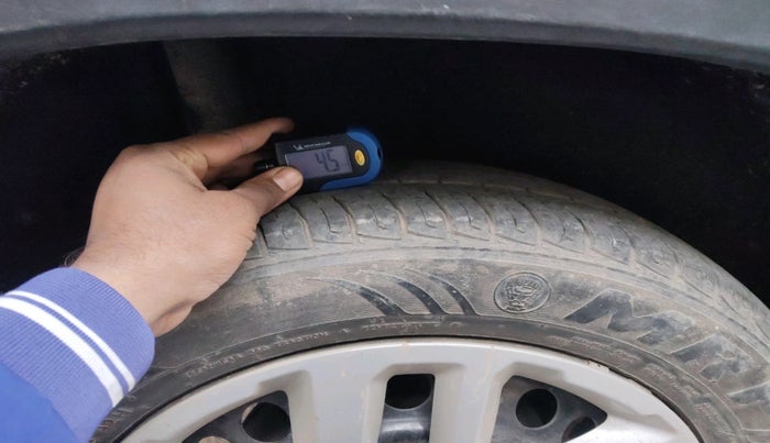 2019 Maruti Vitara Brezza VDI, Diesel, Manual, 36,917 km, tyre