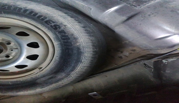 2017 Tata Tiago XE PETROL, Petrol, Manual, 62,311 km, tyre