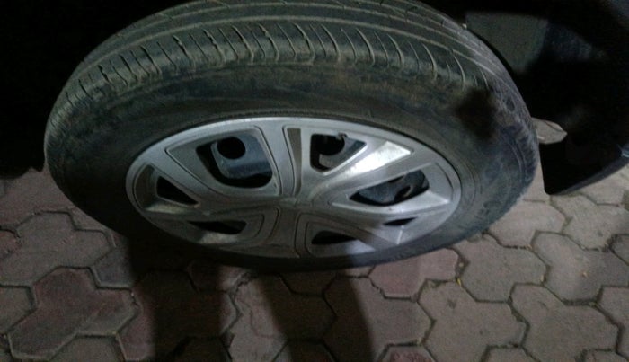 2019 Tata NEXON XE DIESEL, Diesel, Manual, 1,63,155 km, tyre