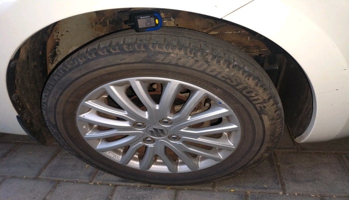 2019 Maruti Dzire ZXI, Petrol, Manual, 40,683 km, tyre