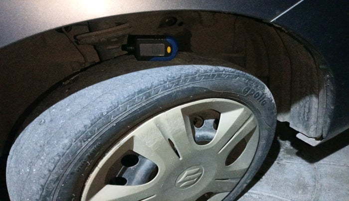 2017 Maruti Wagon R 1.0 VXI AMT, Petrol, Automatic, 37,315 km, tyre