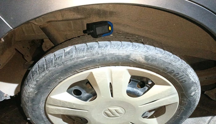 2017 Maruti Wagon R 1.0 VXI AMT, Petrol, Automatic, 37,315 km, tyre