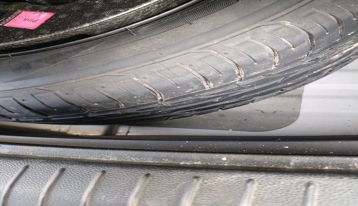 2017 Hyundai Creta SX PLUS AT 1.6 DIESEL, Diesel, Automatic, 65,091 km, tyre