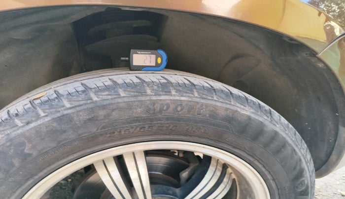 2013 Renault Duster RXL PETROL, Petrol, Manual, 77,002 km, tyre