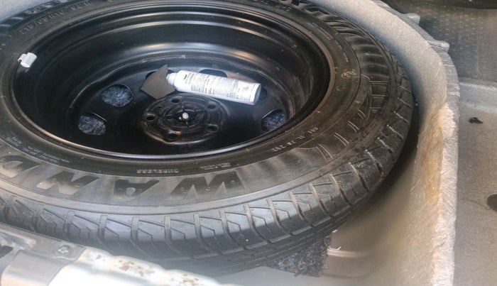 2014 Renault Duster 110 PS RXZ 4X4 MT DIESEL, Diesel, Manual, 1,38,398 km, tyre