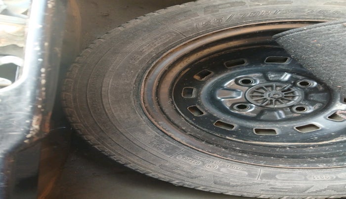 2011 Chevrolet Spark LT 1.0, Petrol, Manual, 29,477 km, tyre