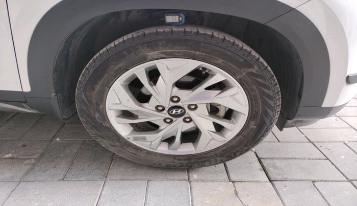 2020 Hyundai Creta SX IVT 1.5 PETROL, Petrol, Automatic, 25,952 km, tyre