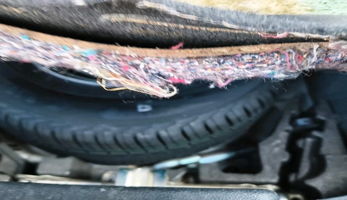 2022 Tata TIGOR XZ PLUS CNG, Petrol, Manual, 21,901 km, tyre