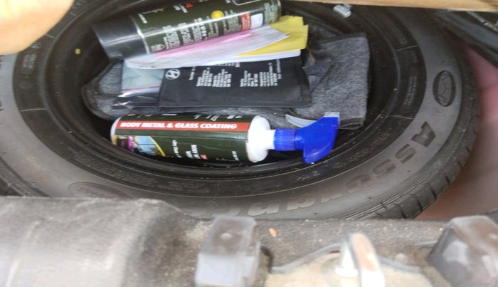 2021 Hyundai VENUE SX 1.0 (O) TURBO IMT, Petrol, Manual, 30,298 km, tyre