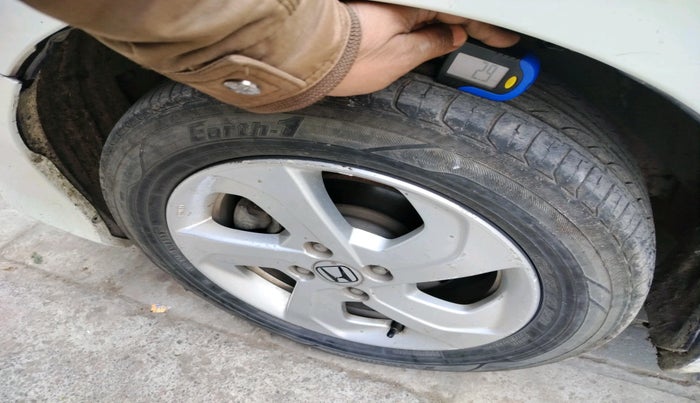 2016 Honda City 1.5L I-VTEC V MT, Petrol, Manual, 99,279 km, tyre