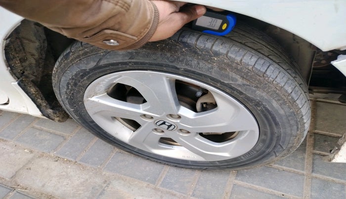 2016 Honda City 1.5L I-VTEC V MT, Petrol, Manual, 99,279 km, tyre