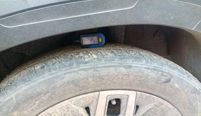 2021 Hyundai VENUE SX 1.5 CRDI, Diesel, Manual, 44,854 km, tyre