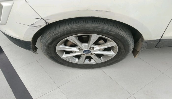 2019 Ford Ecosport TITANIUM 1.5L DIESEL, Diesel, Manual, 3,18,265 km, tyre