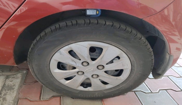 2012 Hyundai i10 MAGNA 1.2, Petrol, Manual, 34,595 km, tyre