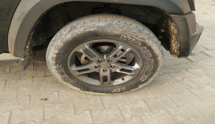 2022 Mahindra Thar LX HARD TOP 4WD MT, Diesel, Manual, 57,735 km, tyre