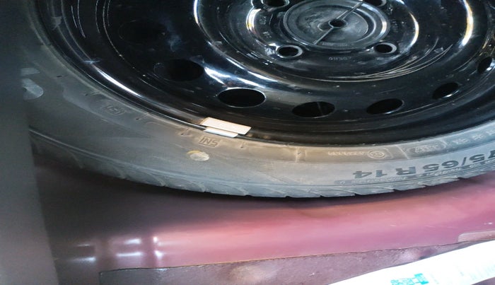 2017 Ford Figo Aspire TITANIUM 1.2 PETROL, Petrol, Manual, 56,850 km, tyre